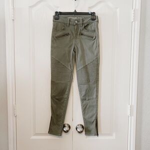 American Eagle outfitters  Moto High Rise Jegging Size 0 Regular